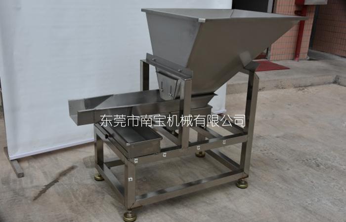 振動(dòng)給料機(jī)
