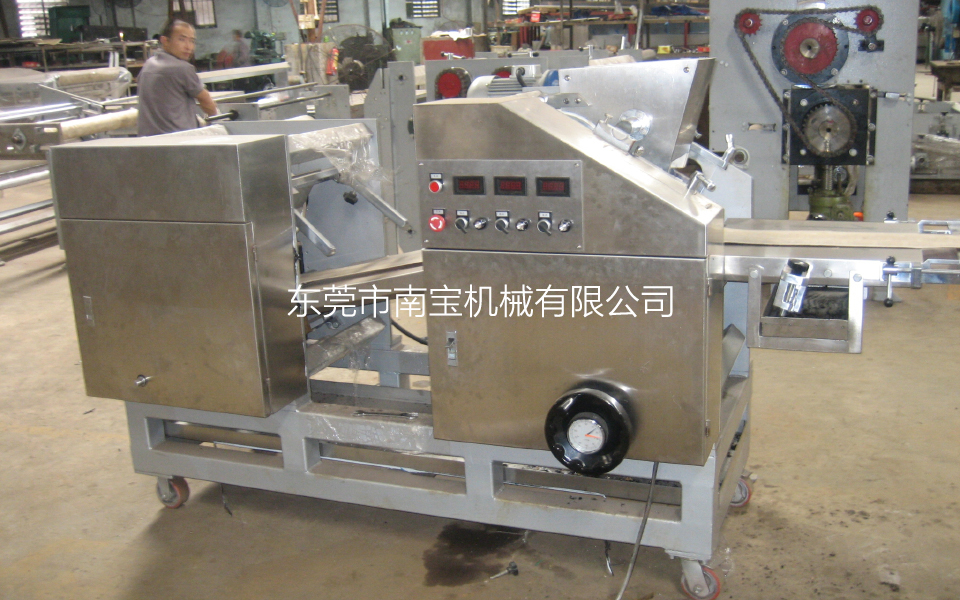 實(shí)驗(yàn)用餅干成型一體機(jī)